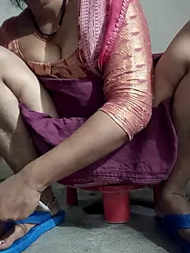 Snapshot of monu_bhabi chatting on 02-20-26, 12:05 monu bhabi online show from 02-20-26, 12:05