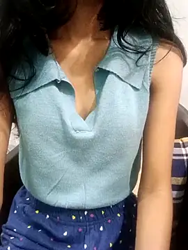 Snapshot of Daizy_Shah chatting on 10-29-25, 06:53 Daizy Shah online show from 10-29-25, 06:53