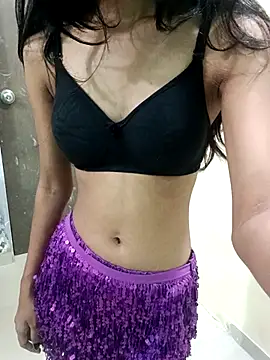 Snapshot of Daizy_Shah chatting on 11-12-25, 12:38 Daizy Shah online show from 11-12-25, 12:38