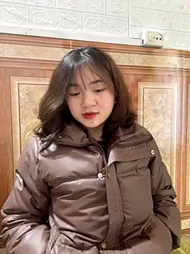 Lonnina online show from 11-26-25, 03:07