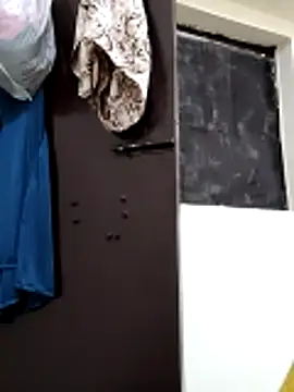 Shikha-mehra7 online show from 12-21-25, 10:00