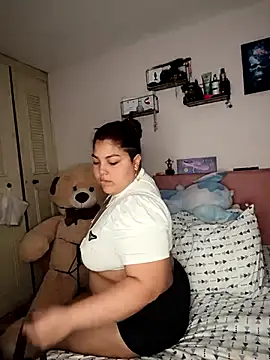 kendra lil evill online show from 10-10-25, 10:36