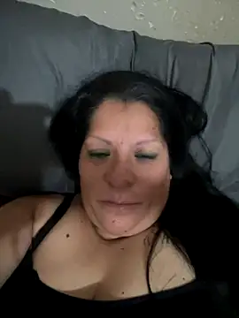 Snapshot of nimsix chatting on 12-14-25, 07:14 nimsix online show from 12-14-25, 07:14