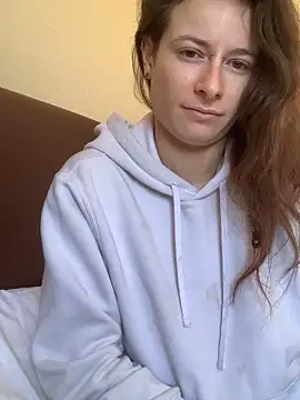 Snapshot of Goldenpussy13 chatting on 03-12-26, 12:44 Goldenpussy13 online show from 03-12-26, 12:44