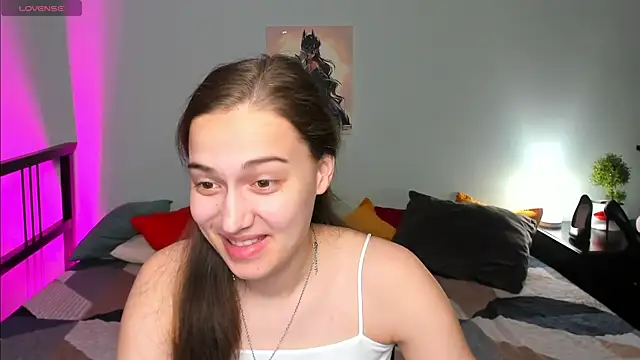 Alisa  Kelly online show from 10-25-25, 12:40