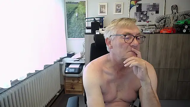 randyandy67 online show from 09-09-25, 10:37