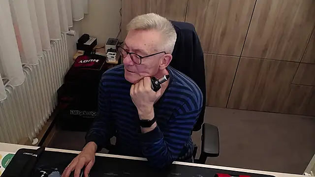 randyandy67 online show from 11-04-25, 09:03