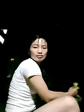 ngan-cute online show from 09-11-25, 12:00