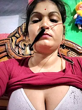 Kavya hot online show from 09-11-25, 08:42