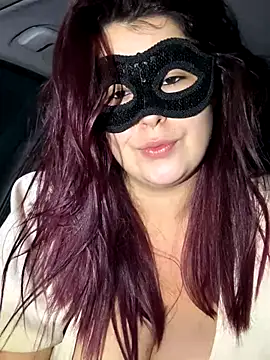 Snapshot of Saphyra_Secret chatting on 09-11-25, 12:22 Saphyra Secret online show from 09-11-25, 12:22