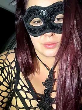 Snapshot of Saphyra_Secret chatting on 11-07-25, 02:22 Saphyra Secret online show from 11-07-25, 02:22