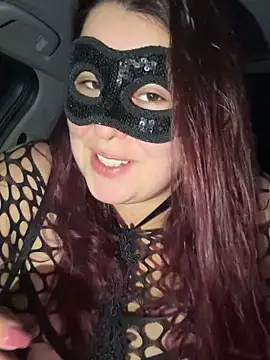 Snapshot of Saphyra_Secret chatting on 11-22-25, 12:09 Saphyra Secret online show from 11-22-25, 12:09