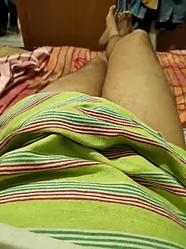 Snapshot of sakshi-44 chatting on 12-23-25, 02:09 sakshi-44 online show from 12-23-25, 02:09