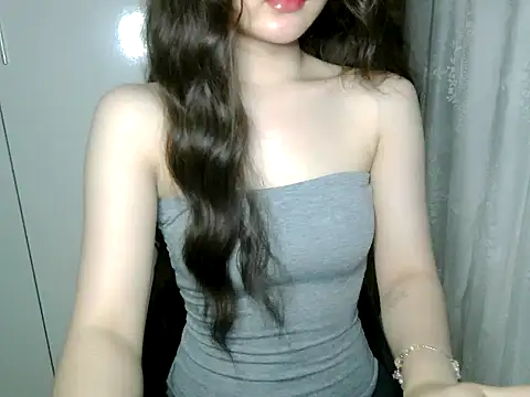 Annabelle-e online show from 07-28-26, 04:39