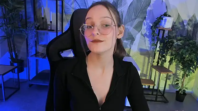 JenniferKiim online show from 12-15-25, 03:05