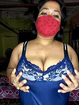 Smile-quien online show from 12-02-25, 02:56