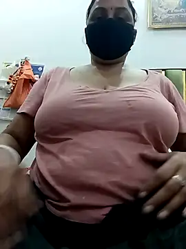 Rakhi sawant143 online show from 10-24-25, 10:00