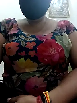 Rakhi sawant143 online show from 10-28-25, 02:26