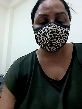 Snapshot of Rakhi_sawant143 chatting on 03-28-26, 02:55 Rakhi sawant143 online show from 03-28-26, 02:55