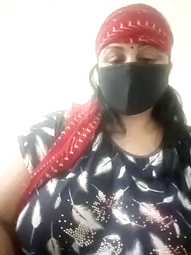 Snapshot of Rakhi_sawant143 chatting on 04-04-26, 02:54 Rakhi sawant143 online show from 04-04-26, 02:54