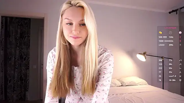 Snapshot of CherieSprinzl chatting on 09-18-25, 05:31 CherieSprinzl online show from 09-18-25, 05:31