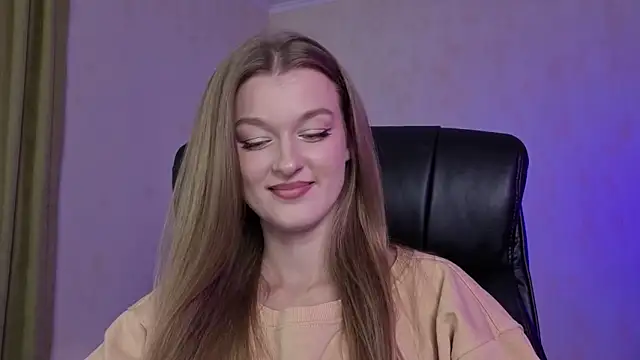 MysticVenus  online show from 12-21-25, 03:41