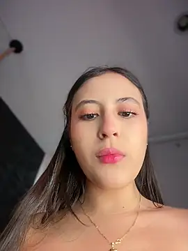 Juanita-Diaz online show from 07-19-26, 08:45