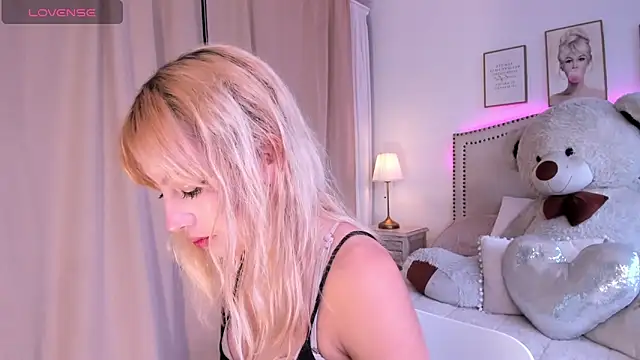 Mayajhons online show from 11-19-25, 12:16