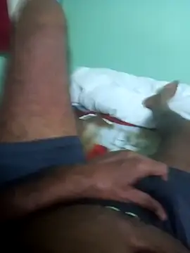 Snapshot of deshi8inch53 chatting on 10-12-25, 07:13 deshi8inch53 online show from 10-12-25, 07:13