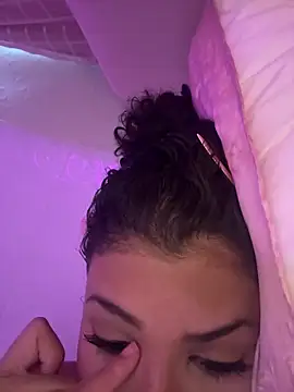 luluzinhax online show from 04-22-26, 01:01