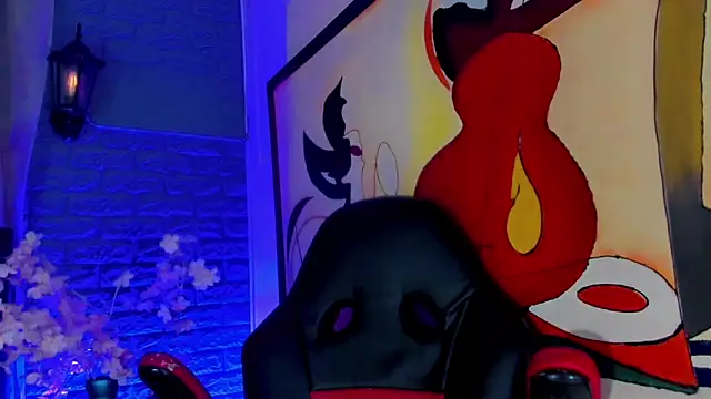 Cristal Villael online show from 12-20-25, 03:13