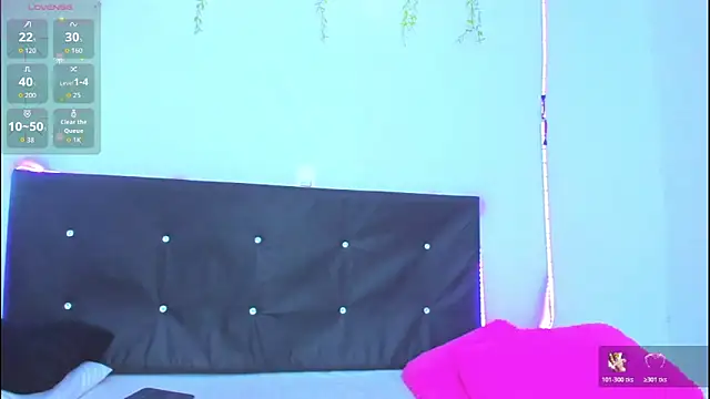 Snapshot of Danaa_moore_ chatting on 05-01-26, 11:31 Danaa moore online show from 05-01-26, 11:31