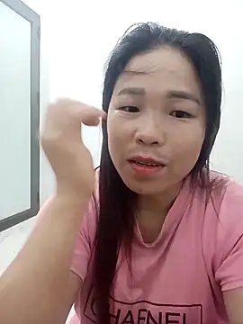 Snapshot of sumy-00 chatting on 05-11-26, 02:45 sumy-00 online show from 05-11-26, 02:45