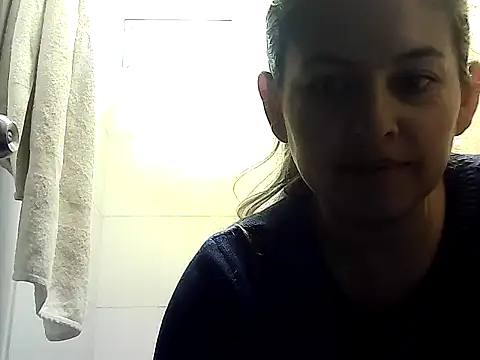 Snapshot of Valery__Rouse_ chatting on 10-03-25, 08:50 Valery Rouse online show from 10-03-25, 08:50