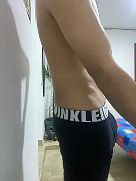 Young handsome online show from 01-08-26, 08:16