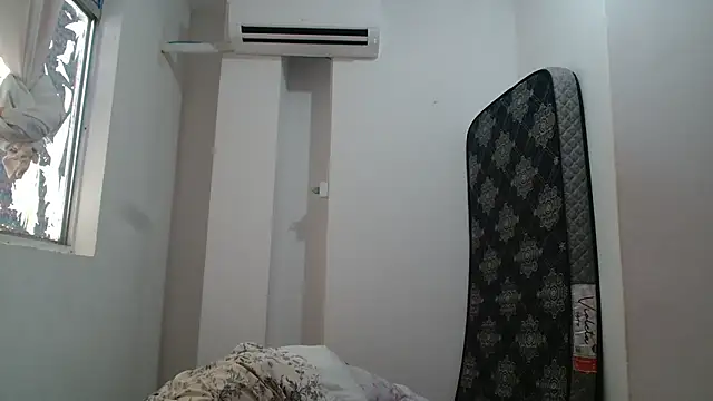 SecretBrunette online show from 11-18-25, 10:52