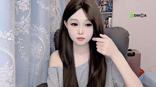 Snapshot of gummy-candy chatting on 09-16-25, 04:30 gummy-candy online show from 09-16-25, 04:30