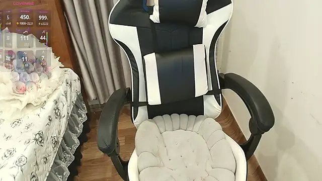 Bae Gigii online show from 03-07-26, 12:24