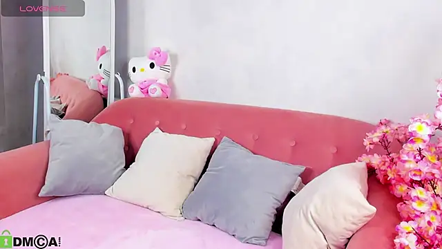 Lynn Martin online show from 10-07-25, 01:03