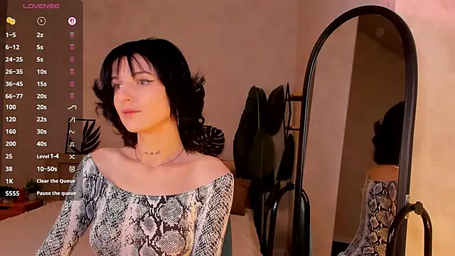 Lynn Martin online show from 04-19-26, 12:43