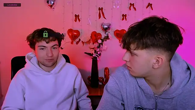 travis wolf  online show from 02-21-26, 09:43