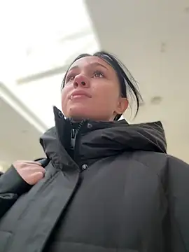 Snapshot of VendiMur chatting on 10-16-25, 03:07 VendiMur online show from 10-16-25, 03:07