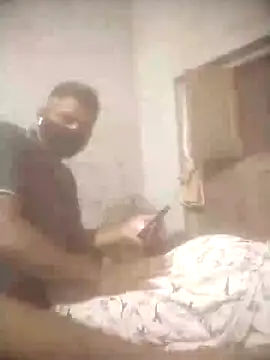 Manjit009 online show from 10-15-25, 05:13