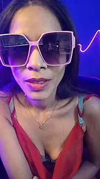 royeoy22 online show from 01-12-26, 09:36