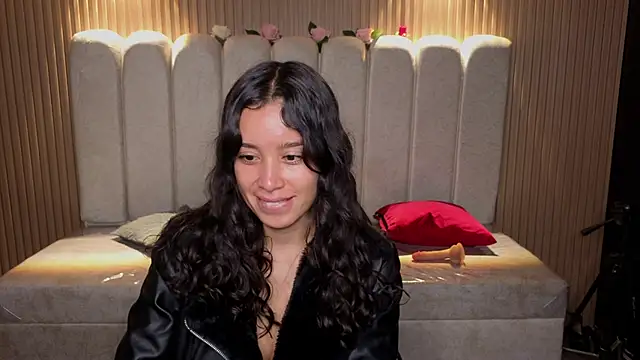  Mia Evans 1 online show from 03-08-26, 02:10