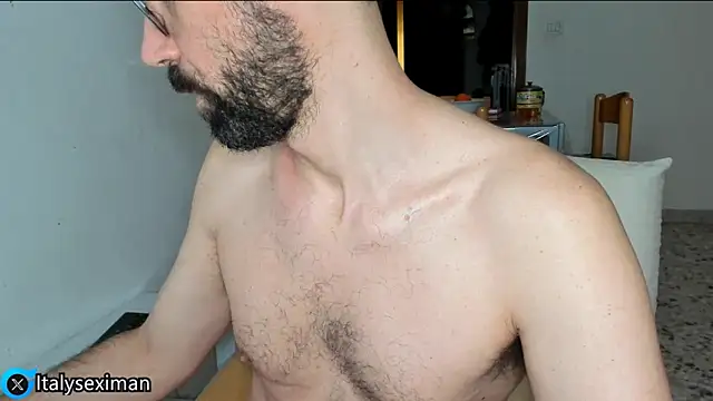 Snapshot of The_Fenix_xxx chatting on 11-28-25, 08:06 The Fenix xxx online show from 11-28-25, 08:06