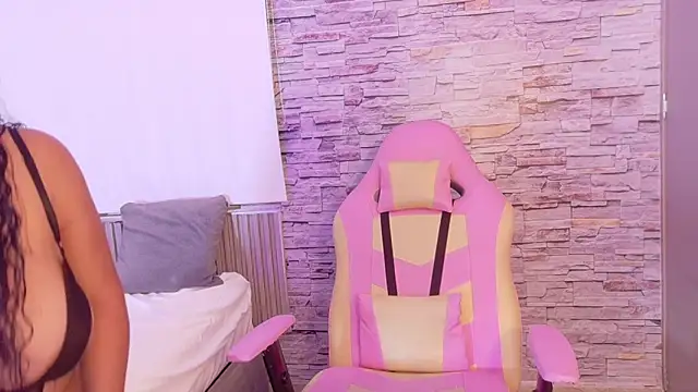 liz monserrat 1 online show from 03-10-26, 08:14