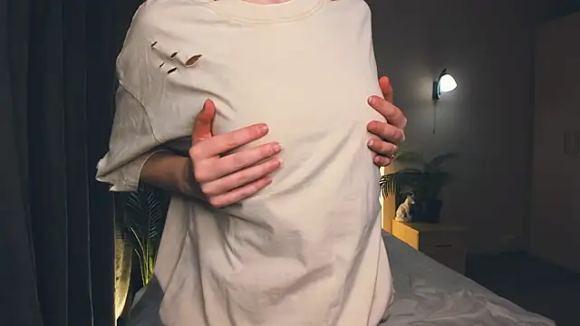 exposed lizzy online show from 09-21-25, 07:48