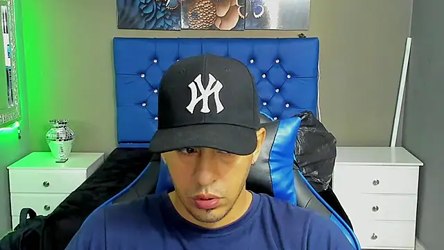 AngelAndChris online show from 09-24-25, 12:08
