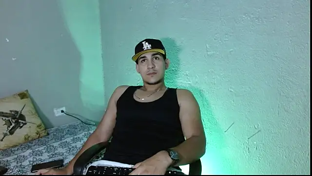 massimo vidal  online show from 11-13-25, 08:30